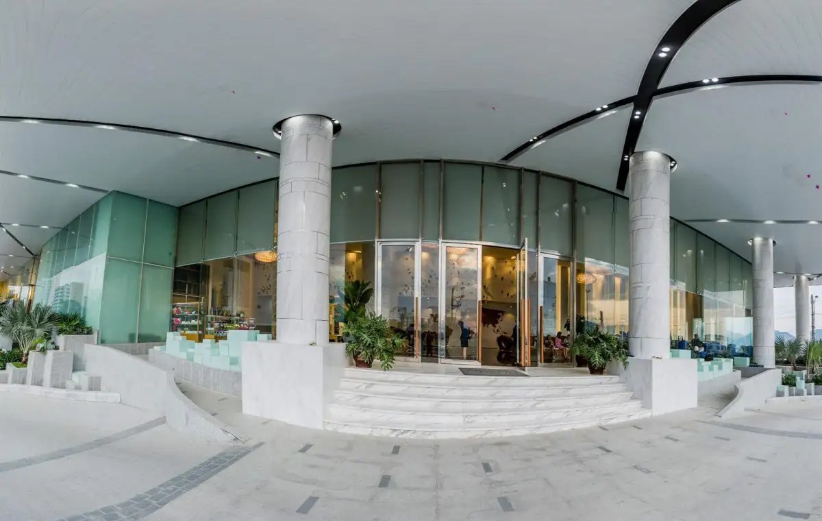 QUINTER CENTRAL NHA TRANG