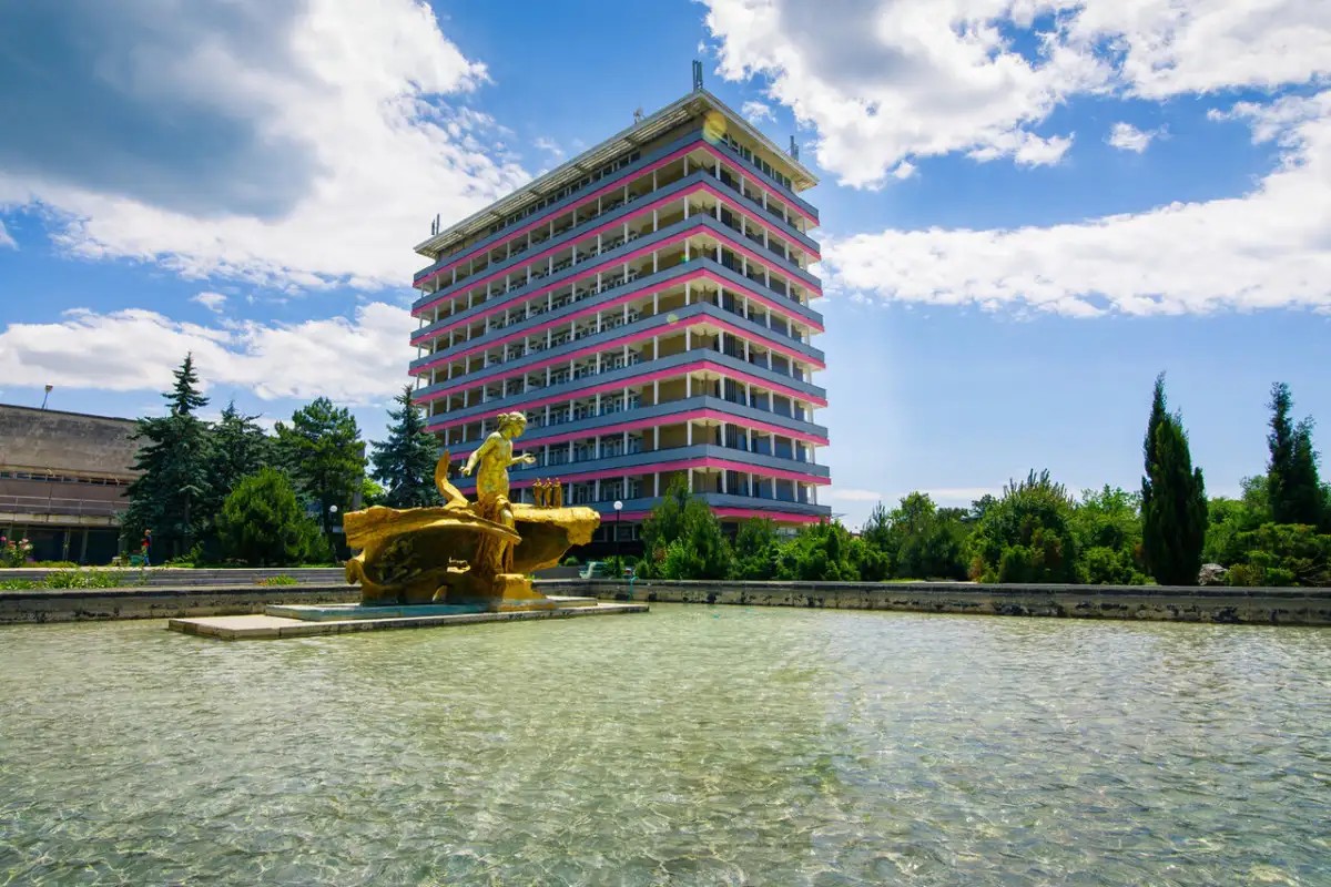 ТАВРИЯ