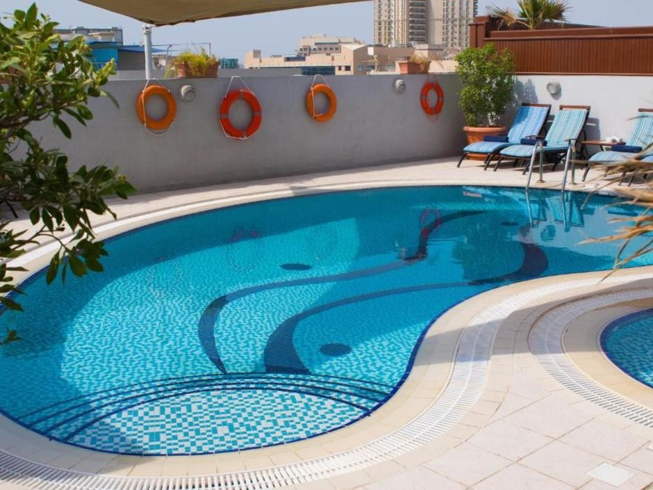 SAVOY SUITES APARTMENTS