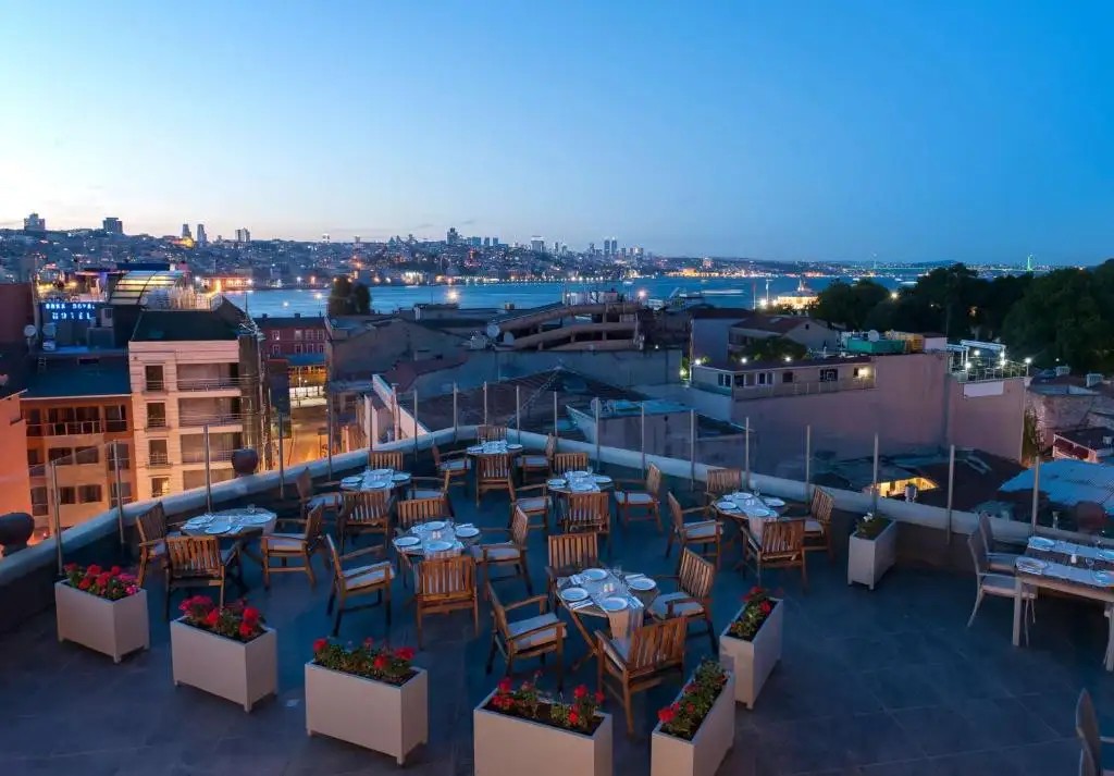 DOUBLE TREE BY HILTON SIRKECI (EX. PRINCE)