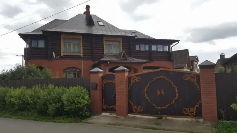 НА ТУРИСТИЧЕСКОЙ 19