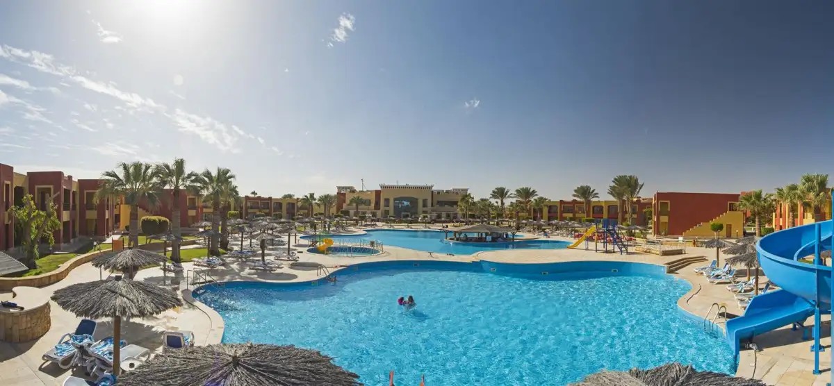 CASA BLUE BEACH RESORT (EX. MAGIC TULIP)