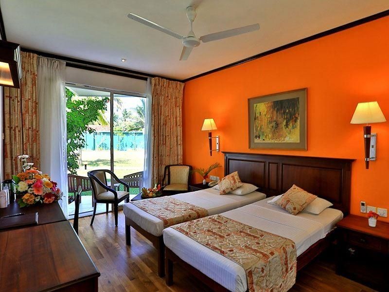 deluxe