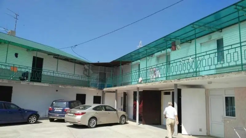 АПАРТАМЕНТЫ РОДНИК