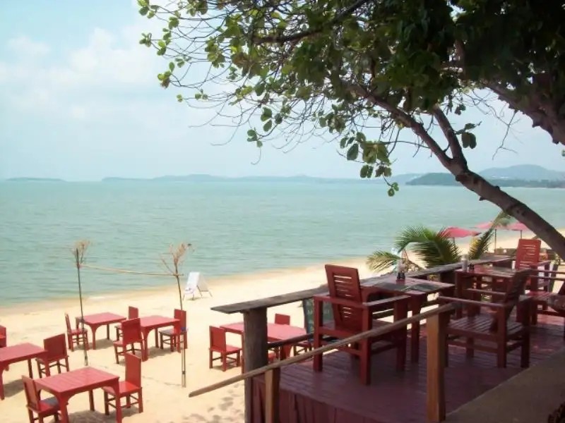 BOPHUT BEACH TINY RESORT