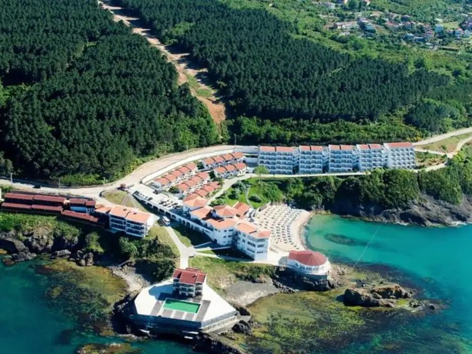 LEGEND HOTEL RIVA
