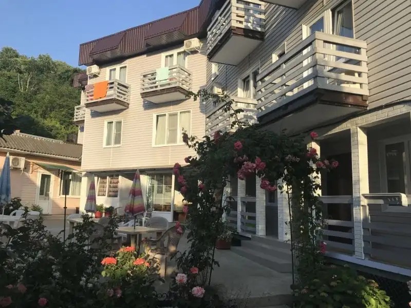 ZODIAK GUEST HOUSE (ЗОДИАК)
