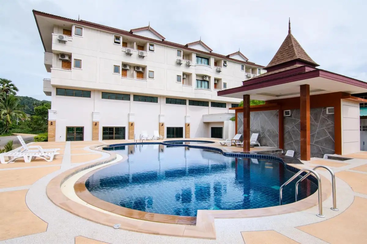 DIAMOND PLACE
