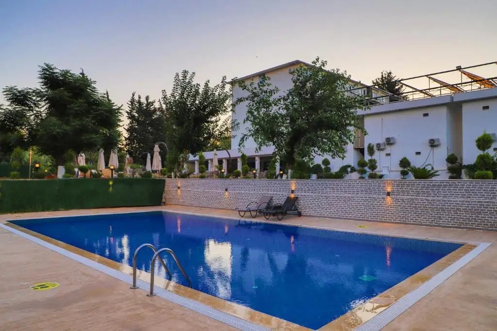 LARA GARDEN HOTEL