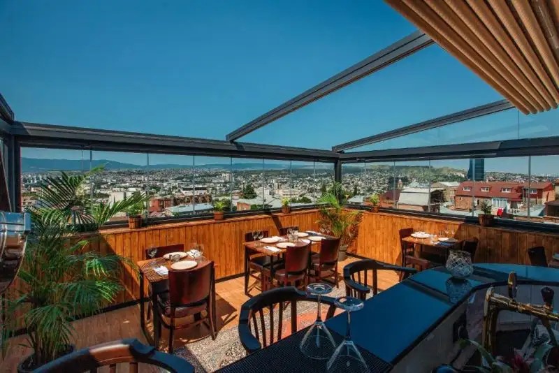 URBAN BOUTIQUE HOTEL