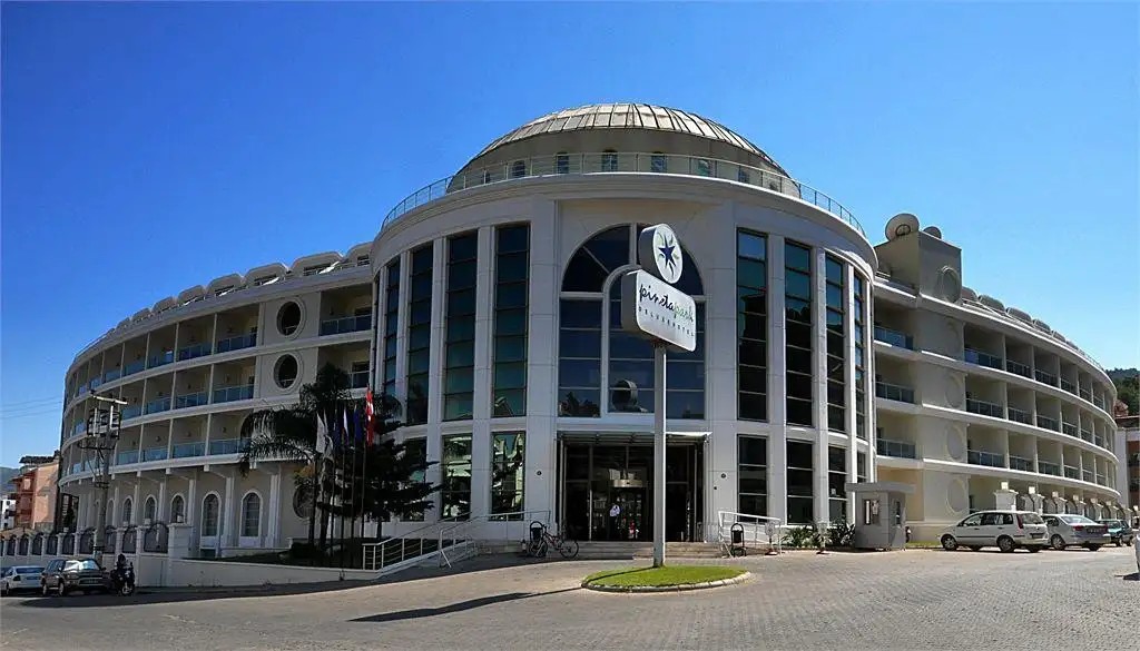 PINETA PARK DELUXE