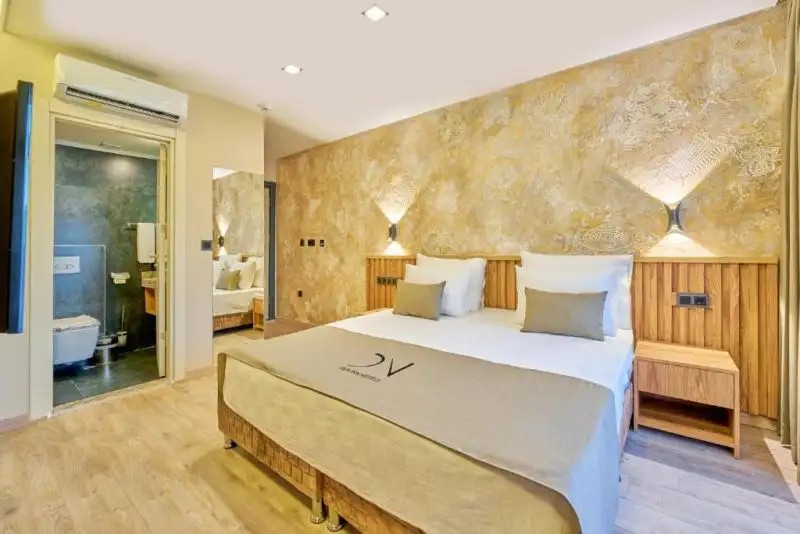 DER INN HOTEL LARA