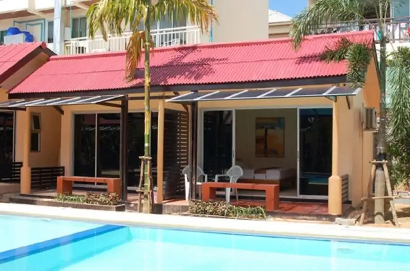 RICOS BUNGALOWS
