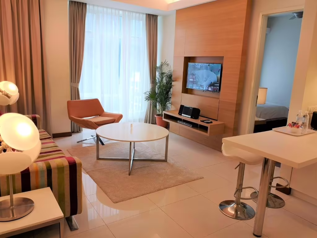 CORMAR SUITES