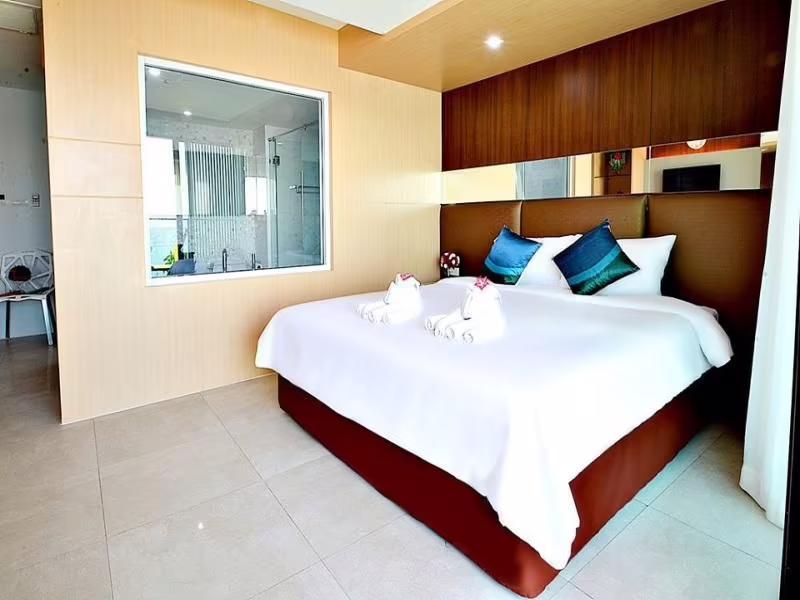 GOLDEN DRAGON BEACH RESORT