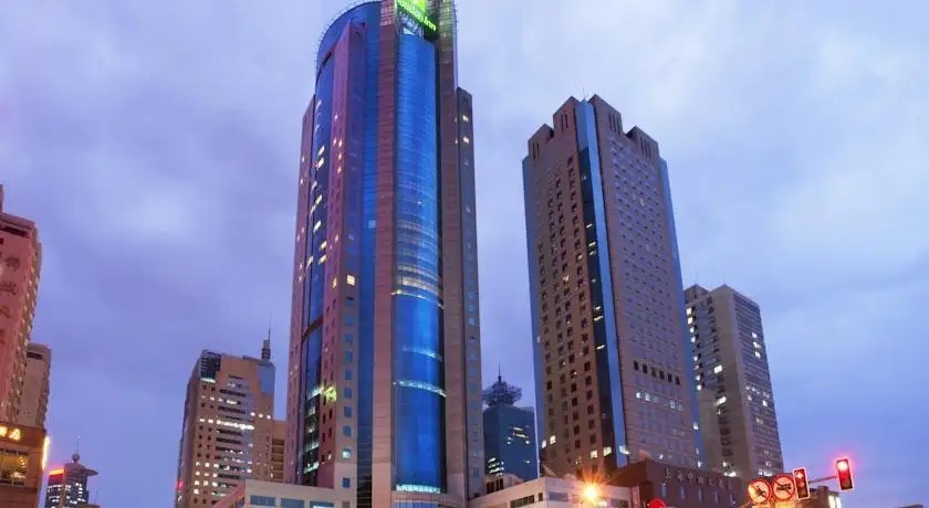 HOLIDAY INN PUDONG