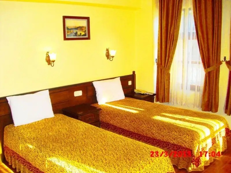 REUTLINGENHOF BOUTIQUE HOTEL