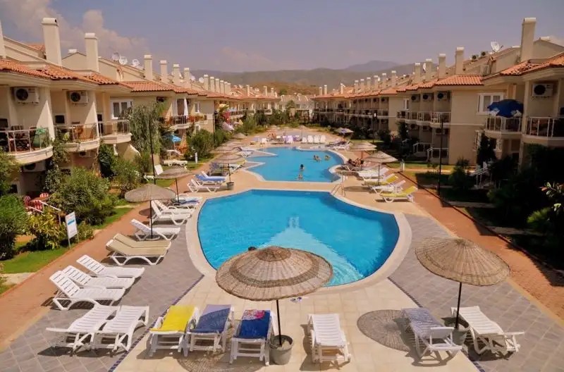 SUNSET BEACH CLUB AQUA LETTINGS