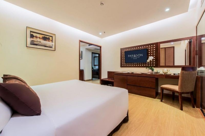 sakura suite