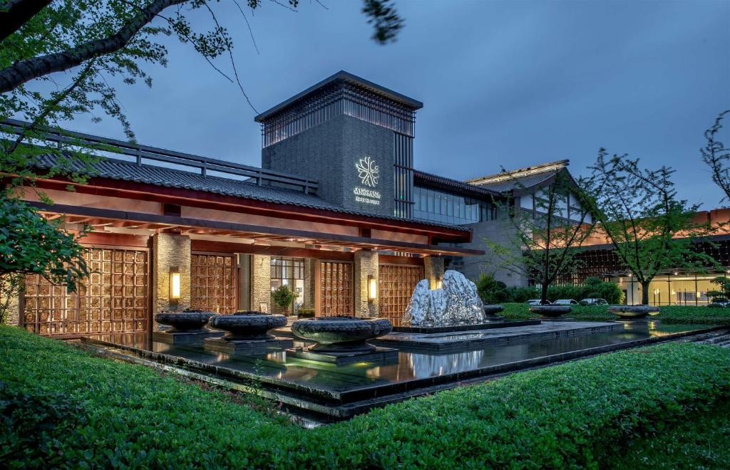 ANGSANA XIAN LINTONG