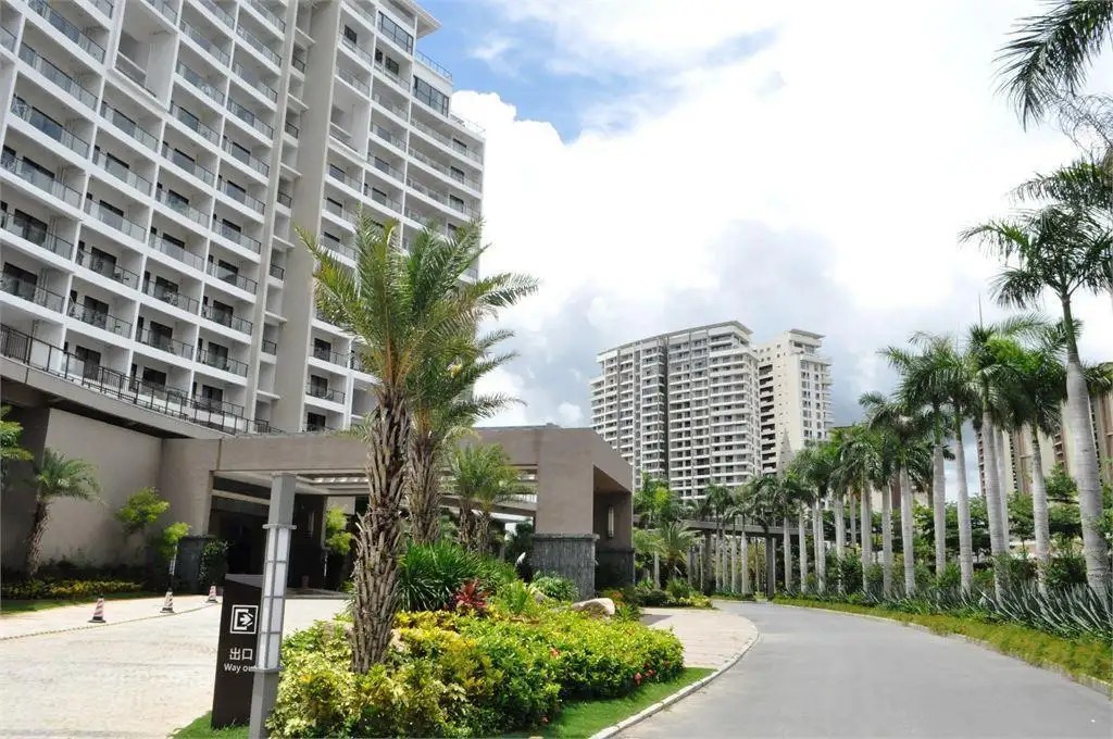 ALOHA OCEAN FRONT SUITE ANNEX BUILDING