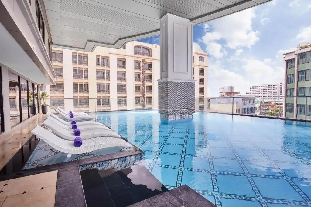 VALIA HOTEL BANGKOK