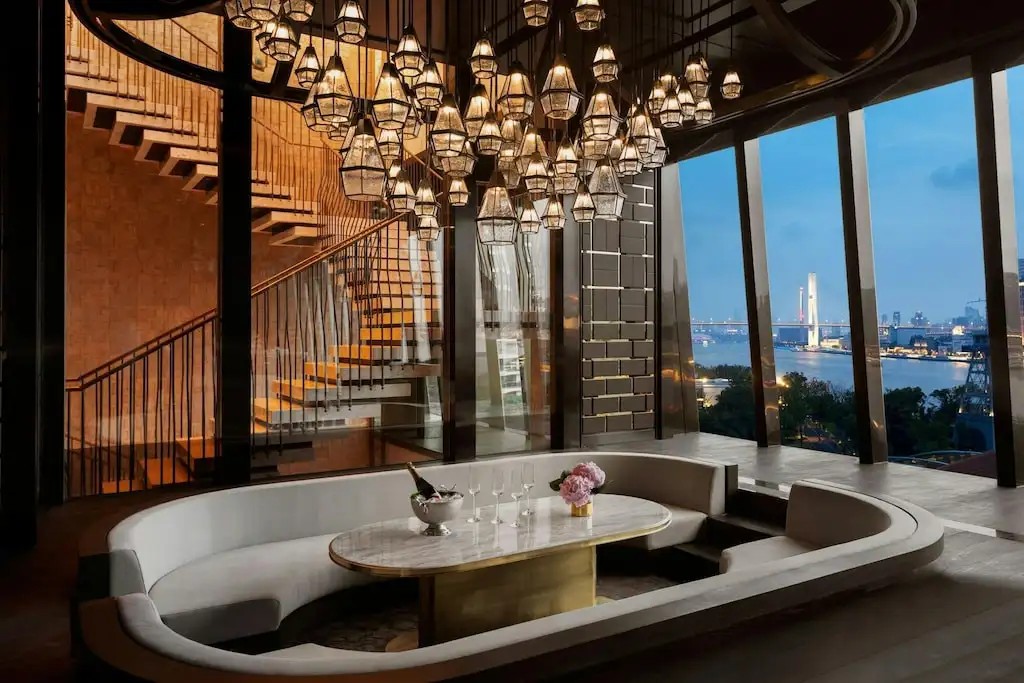 JW MARRIOTT MARQUIS HOTEL SHANGHAI PUDONG