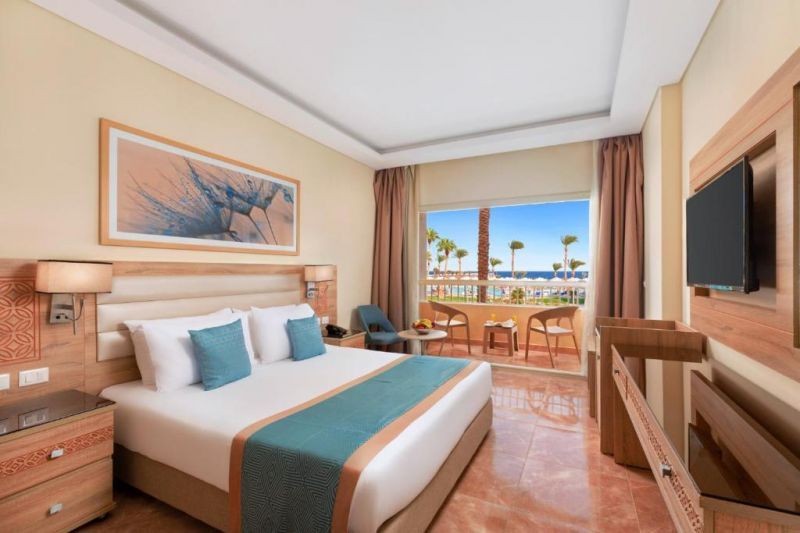 family sea view