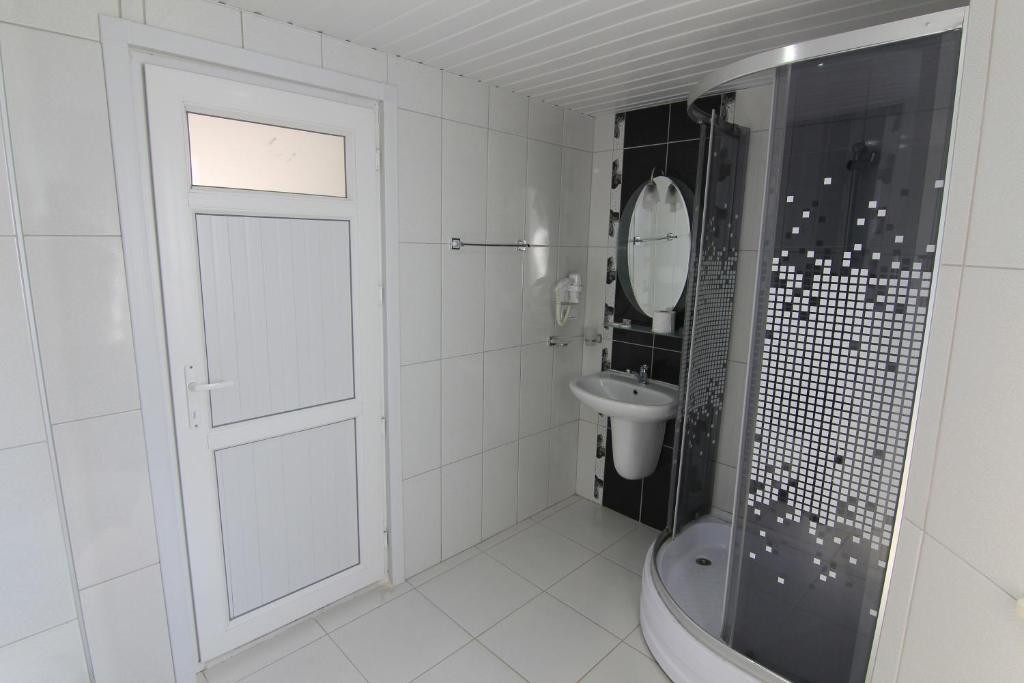 BARISCAN HOTEL