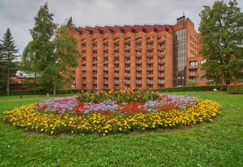 ЗАРЯ ПАНСИОНАТ