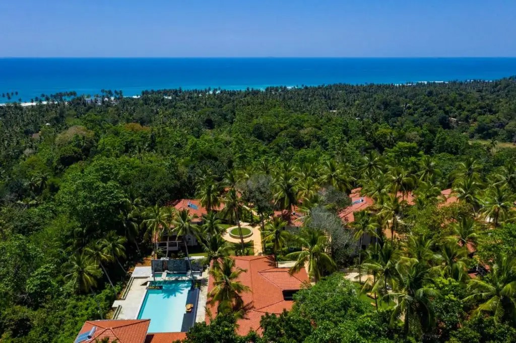 TABULA RASA RESORT