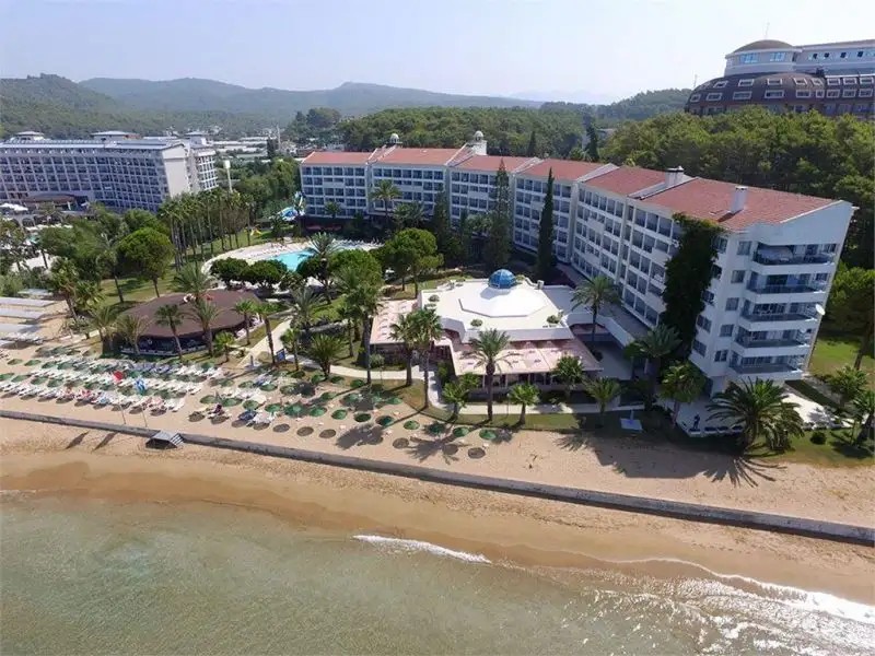TOP HOTEL