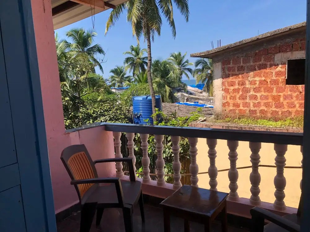 THOMAS BEACH GUEST HOUSE