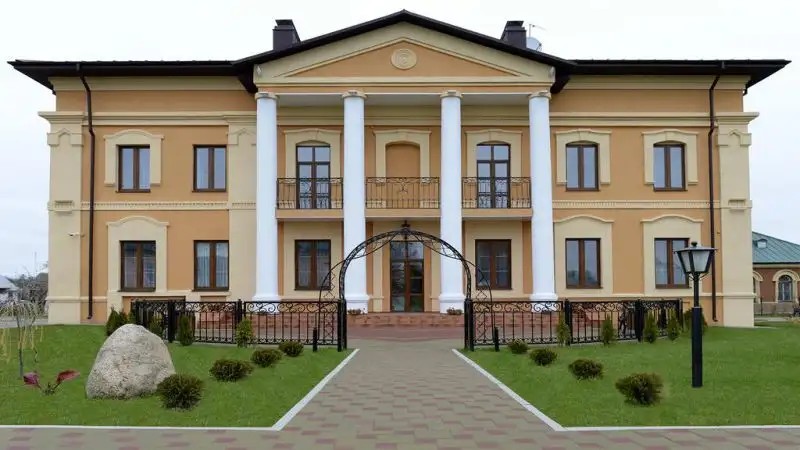 МИРСКИЙ ПОСАД