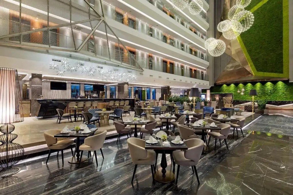 DOUBLETREE BY HILTON HOTEL ISTANBUL PIYALEPASA