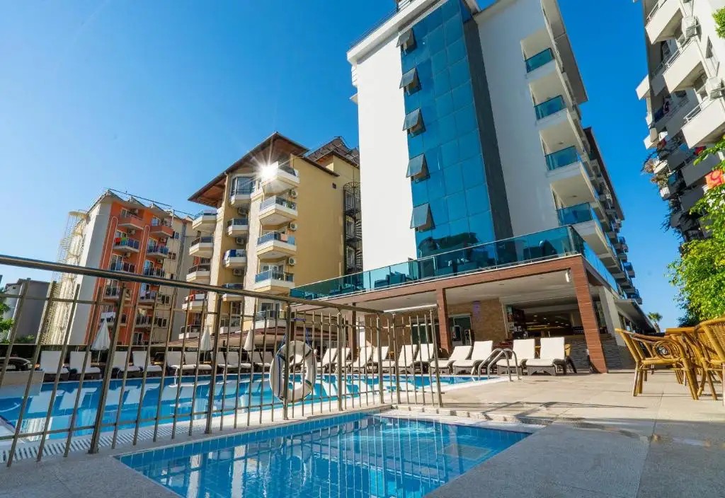 KLEOPATRA LIFE HOTEL