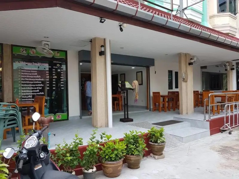 WELCOME INN ON KARON BEACH