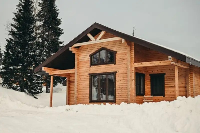 АЛЬПИЙСКИЙ HOME CLUB