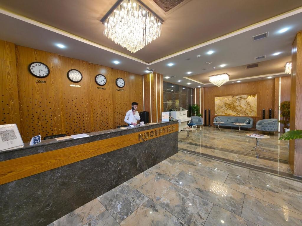 REGAL INN BADAMDAR HOTEL