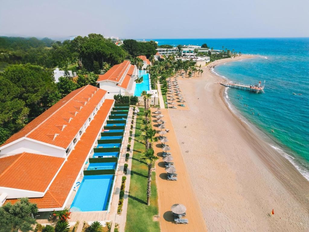 FLORA GARDEN BEACH ADULTS ONLY 16+