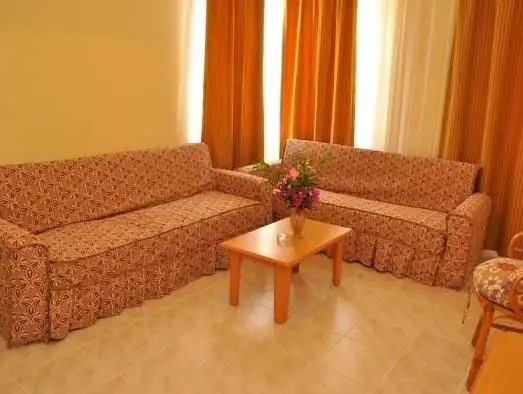 GRAND HORIZON APARTHOTEL
