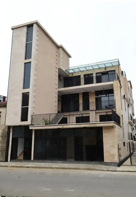 VOYAGE KOBULETI
