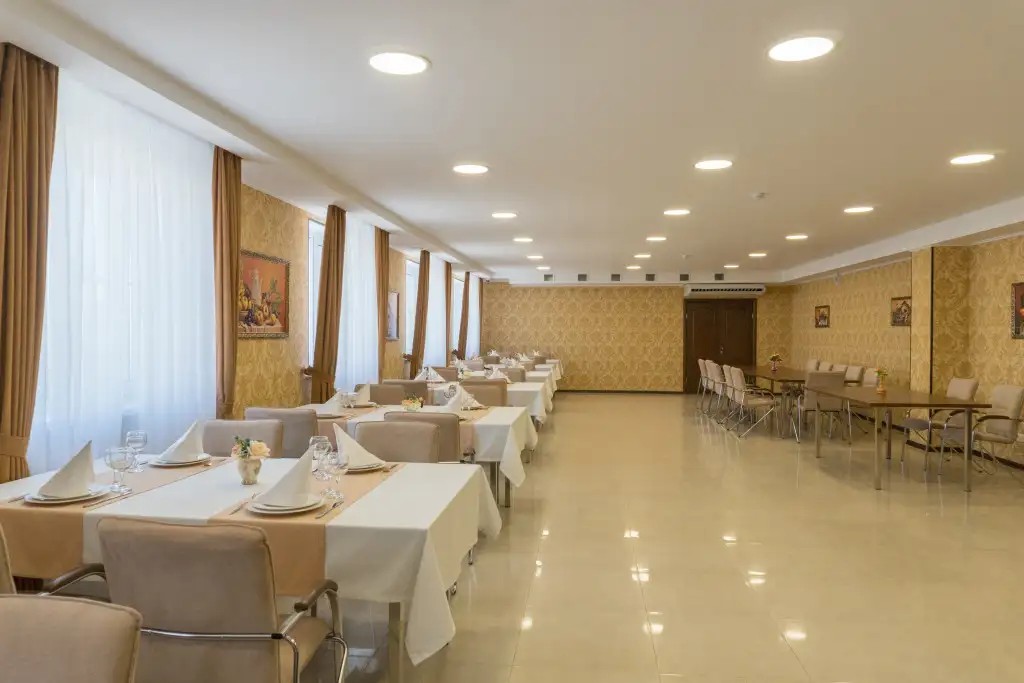 БАКУ ОТЕЛЬ АСТРАХАНЬ