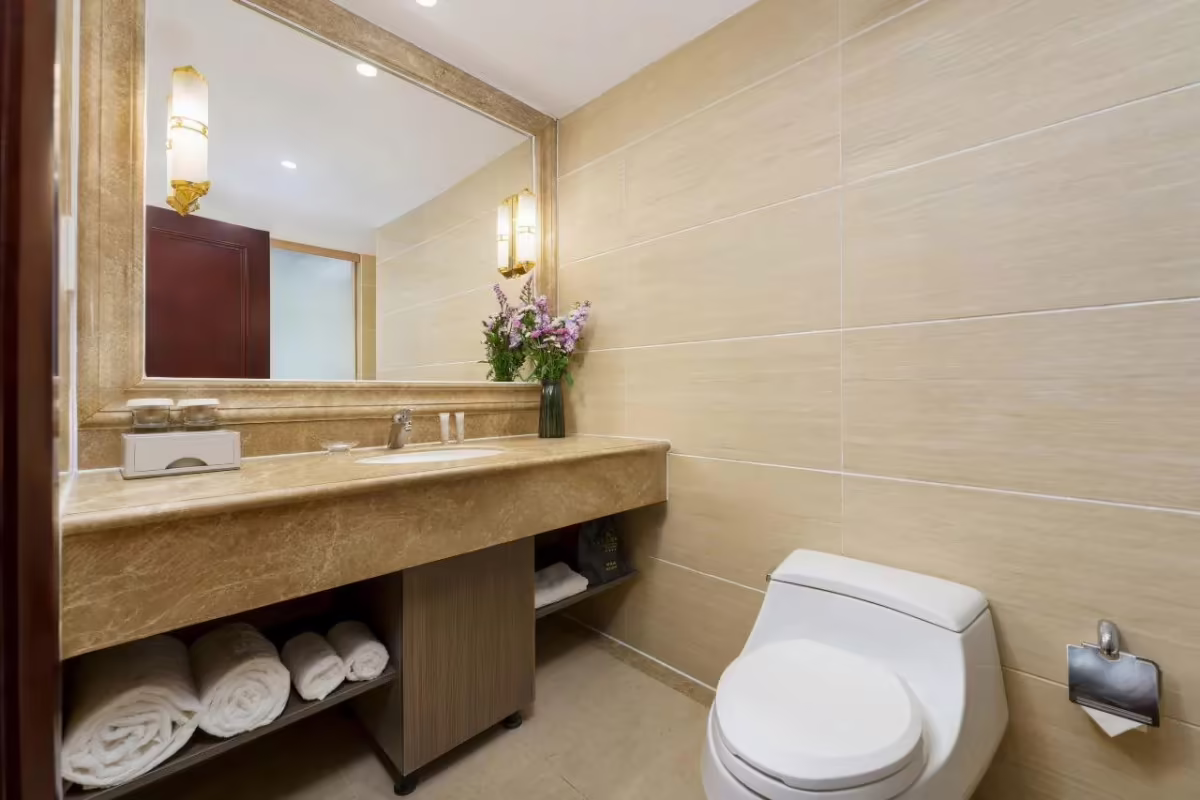 NEW WENYUAN HOTEL