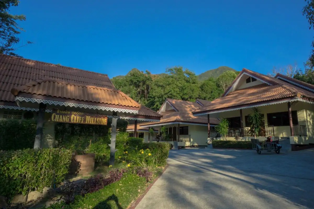 CHANG CLIFF RESORT