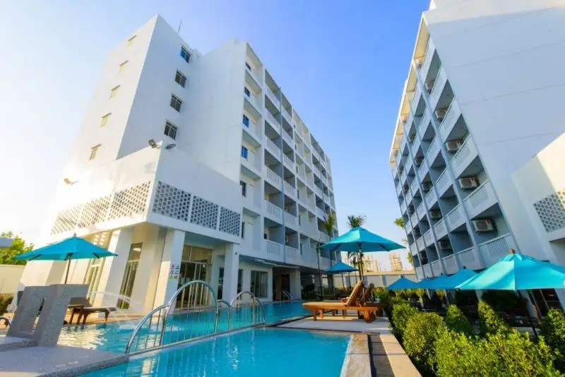 RECENTA SUITE PHUKET SUANLUANG