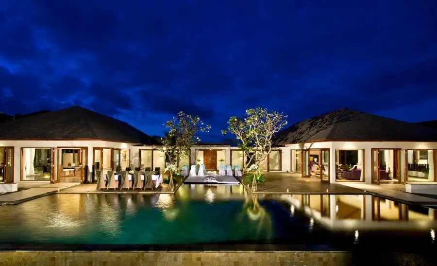THE SHANTI RESIDENCE