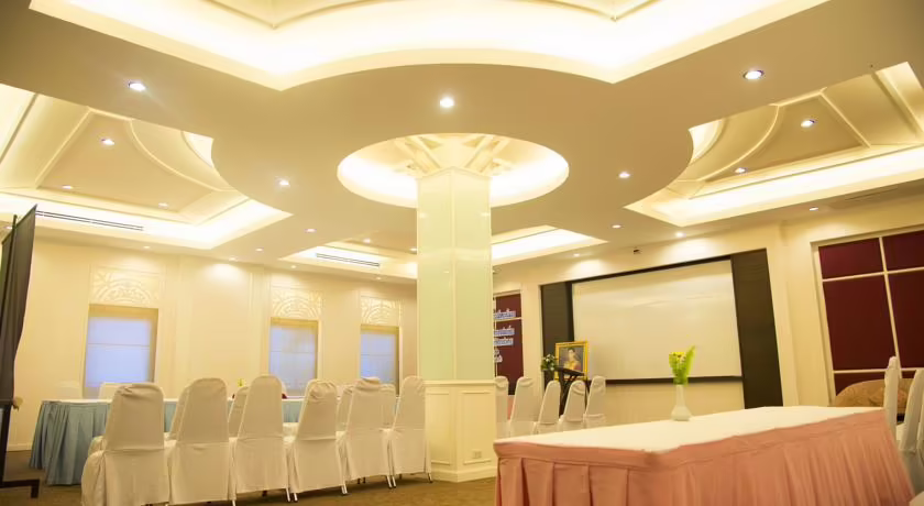 HUA HIN GRAND HOTEL & PLAZA