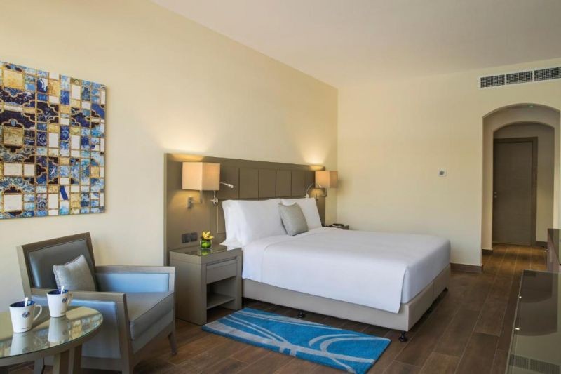 pool view room