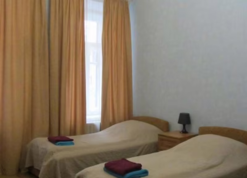 OLD FLAT НА 1-Й СОВЕТСКОЙ (ОЛД ФЛЭТ)